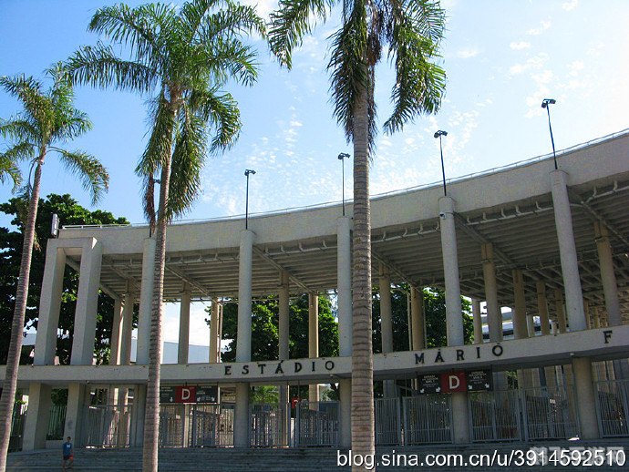 里约热内卢圣徒之城手游攻略：探索犯罪之都的终极指南