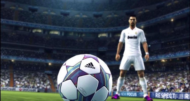 pes2012中文解说,PES2012中文解说版:赛场风云再起,足球梦想重燃
