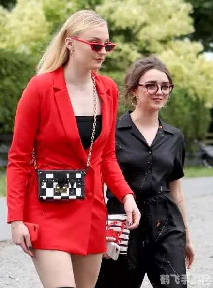 撕裙子小游戏,撕裙子小游戏攻略大揭秘