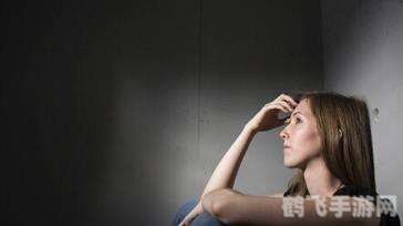 下列哪个动作更容易引起腰酸背痛,游戏攻略:如何避免游戏过程中的腰酸背痛?