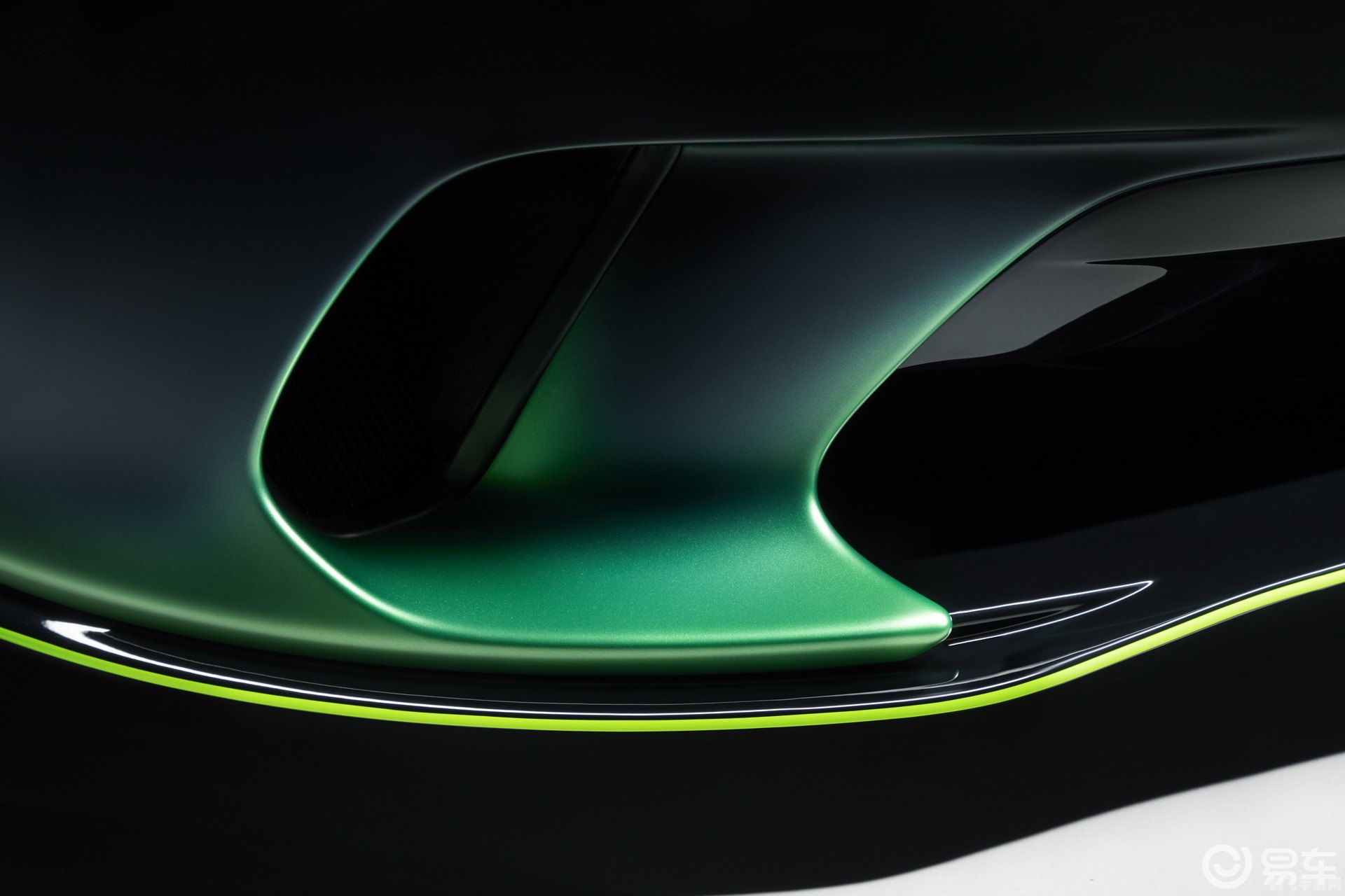 掌握QQ飞车双喷技巧，驰骋赛场无往不胜