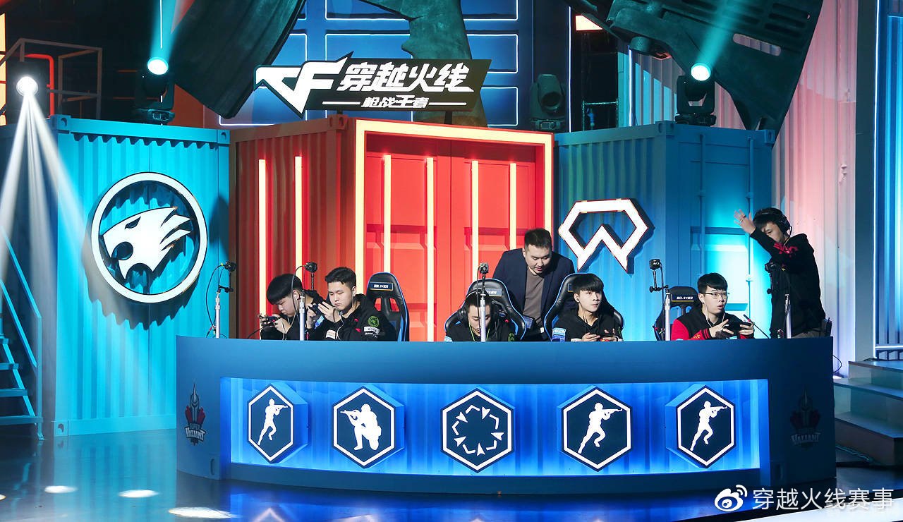 cf冠军杯,穿越火线冠军杯激战正酣,赛场风云再起!