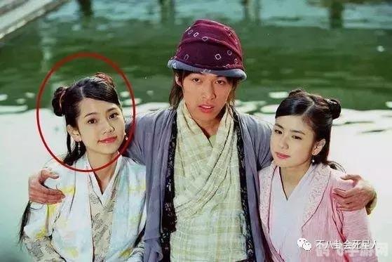 拳皇98um,拳皇98UM手游攻略:格斗之巅,重温经典