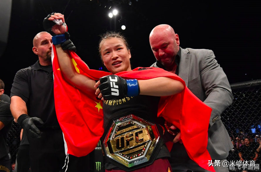 拳皇98um,拳皇98UM手游攻略:格斗之巅,重温经典