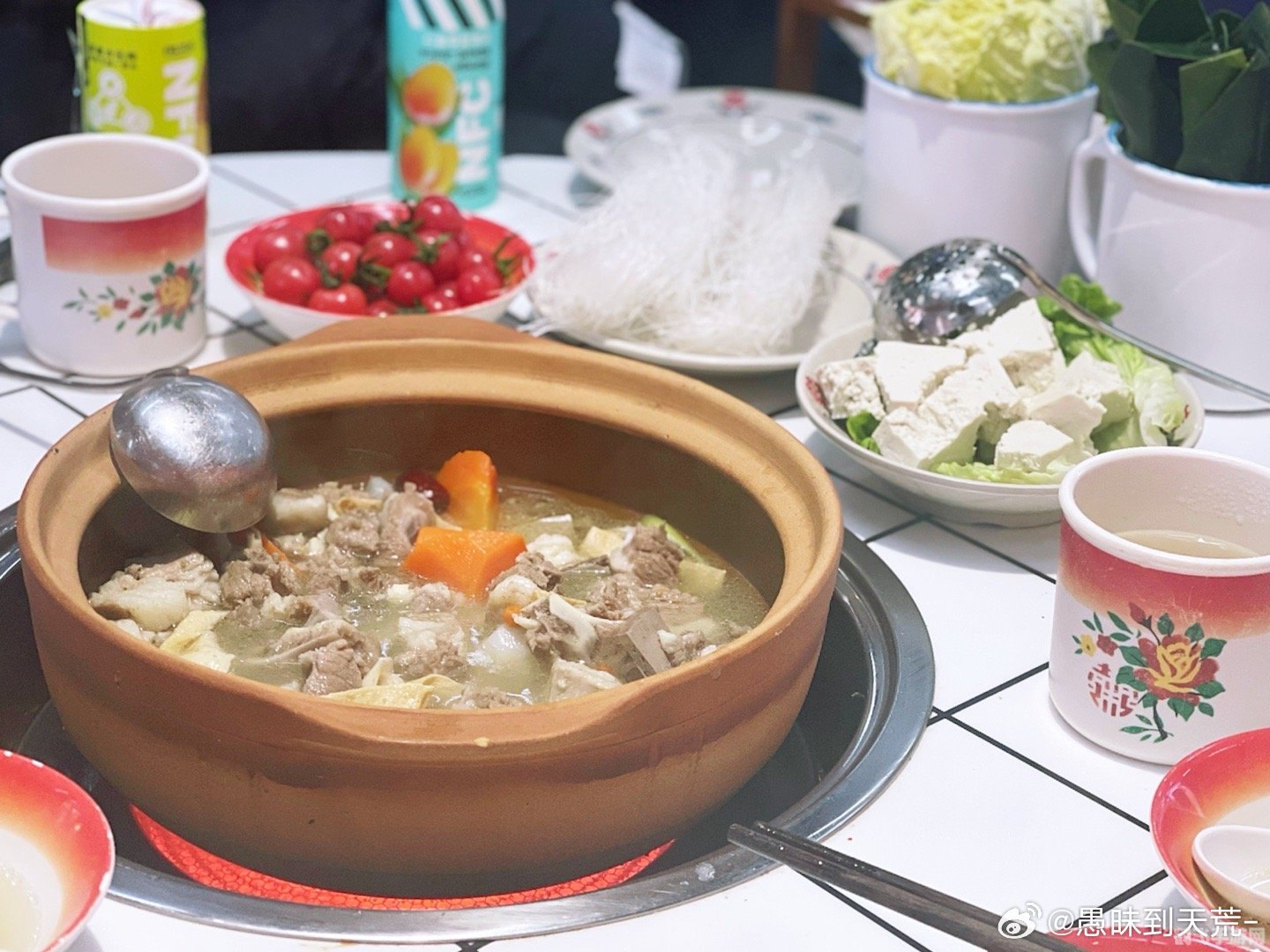 清炖羊肉蚂蚁庄园,&lt;h2&gt;清炖羊肉蚂蚁庄园：烹饪佳肴，探索庄园新乐趣&lt;/h2&gt;