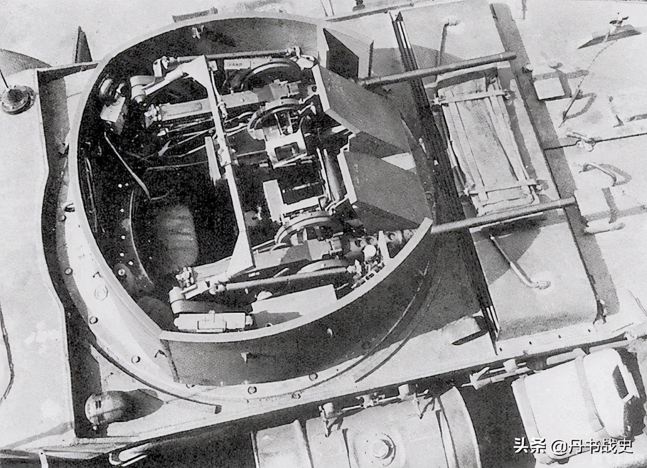 t17套装,T17套装全解析,手游中的终极装备攻略