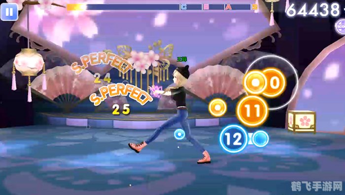 QQ炫舞手游，舞动指尖的炫彩世界