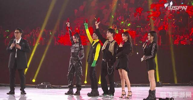 明星表演赛,手游明星表演赛，炫技夺冠的秘诀大揭秘！