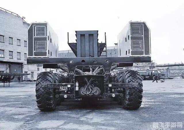 越野卡车赛手游攻略,驰骋赛场,勇夺冠军!