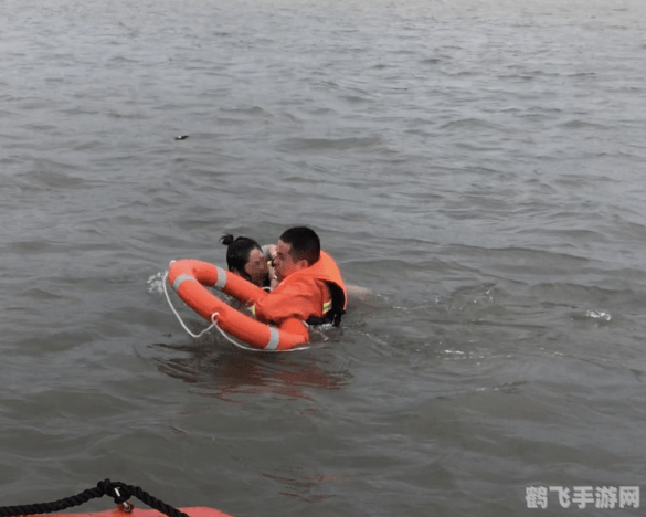 溺水的人倒过来施救正确吗,水域求生,溺水救援与手游中的倒挂施救迷思