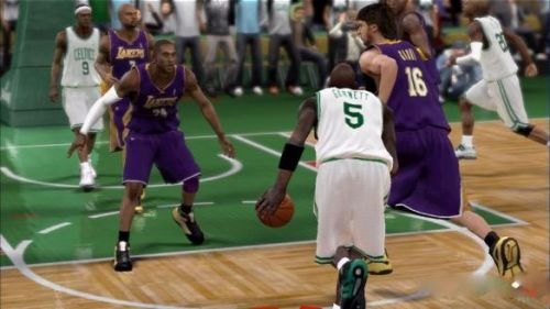 nba2k14科比引导图,NBA 2K14科比引领篮球新风尚,攻略指南助你成为球场霸主!