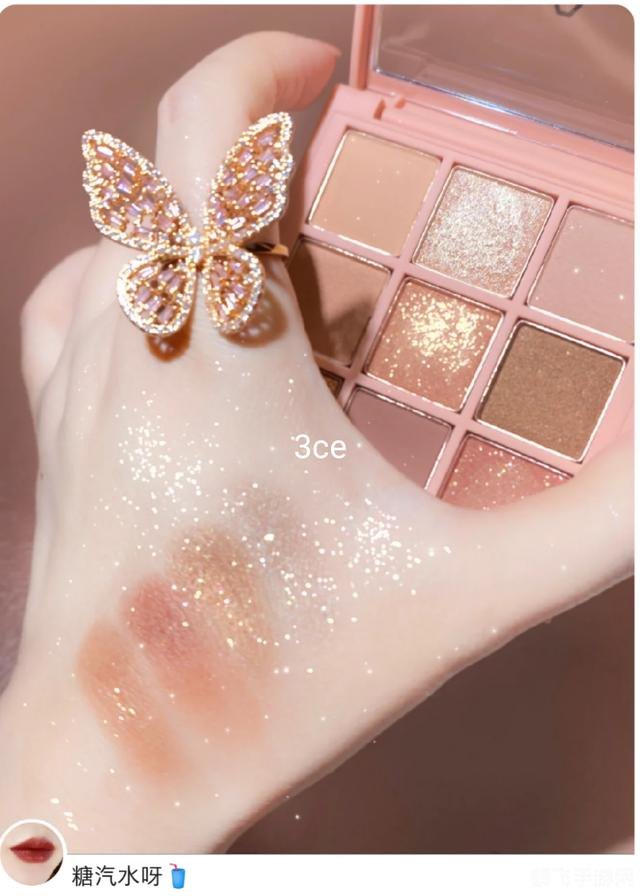 秋天第一杯奶茶52块钱图片,秋日温暖,52元奶茶相伴,手游攻略大揭秘!