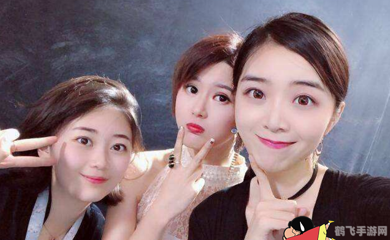 微笑苏小妍分手,微笑苏小妍分手风波后,揭秘手游中的情感疗愈与攻略技巧