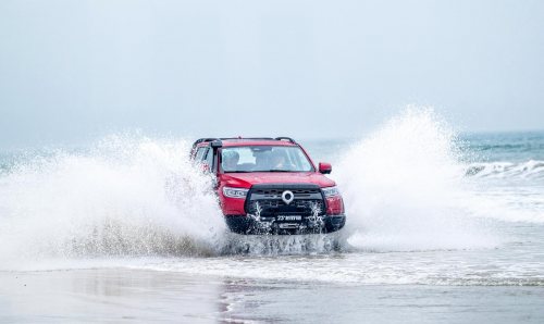 战旗2023,战旗2023，国产越野新标杆，驾驶体验再升级