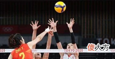 在排球比赛中可以用脚踢球吗,排球大作战手游攻略，脚踢技巧与策略解析