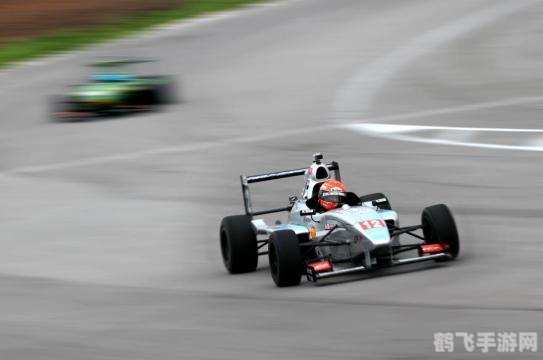 QQ飞车手游,飞驰赛道,盒子助力,成为竞速之王