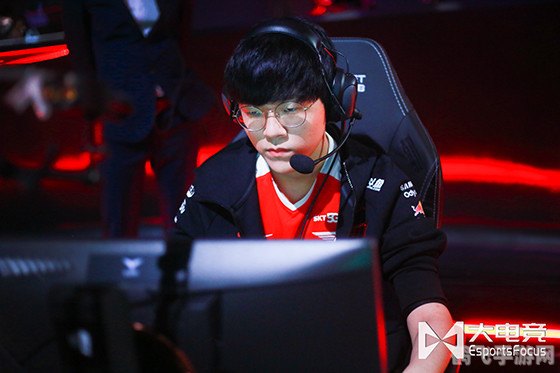 gumayusi为什么叫小吕布,探秘电竞新星Gumayusi的小吕布之称与手游攻略