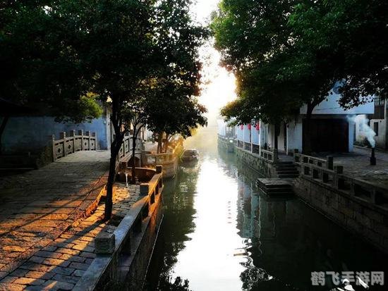 光明与黑暗OL探秘,光影交织的冒险之旅