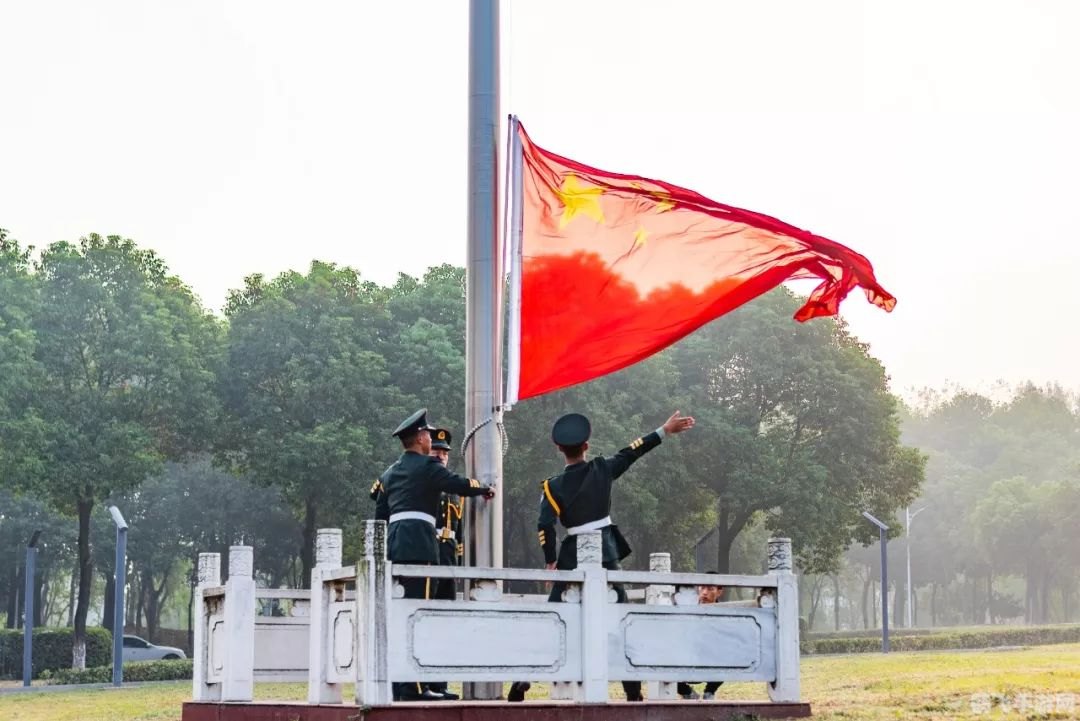 江苏少年网我为国旗点个赞,手游新篇章,点赞国旗,征战江苏少年网