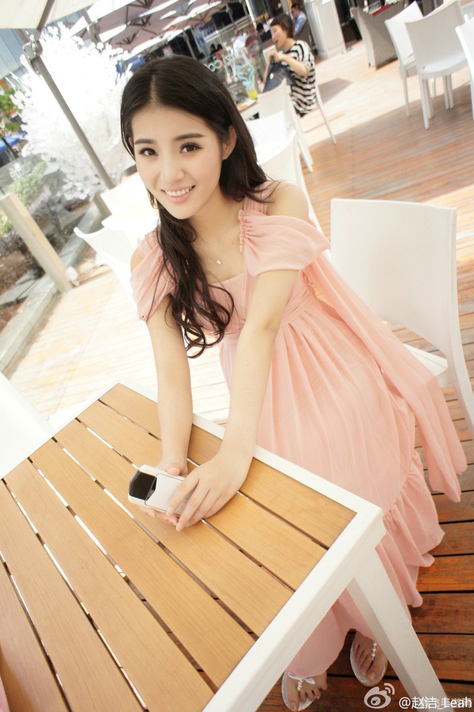 小8 赵洁,小8手游攻略,赵洁带你玩转奇幻世界