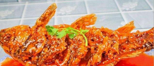 糖醋鲤鱼,一道跨越菜系界限的美食佳肴