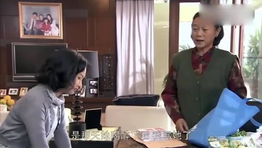 老太太钻被窝,老太太