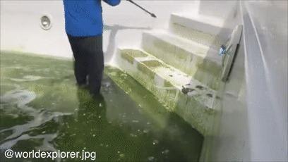 天蓝色房间探秘,解锁隐藏线索,挑战解谜极限!