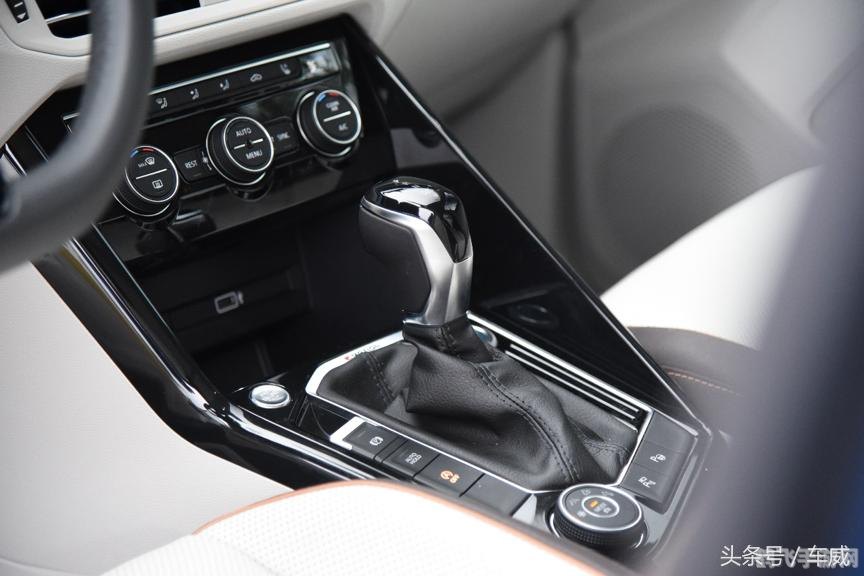 收音机软件,收音机软件,聆听虚拟世界的声音,手游玩家的新宠