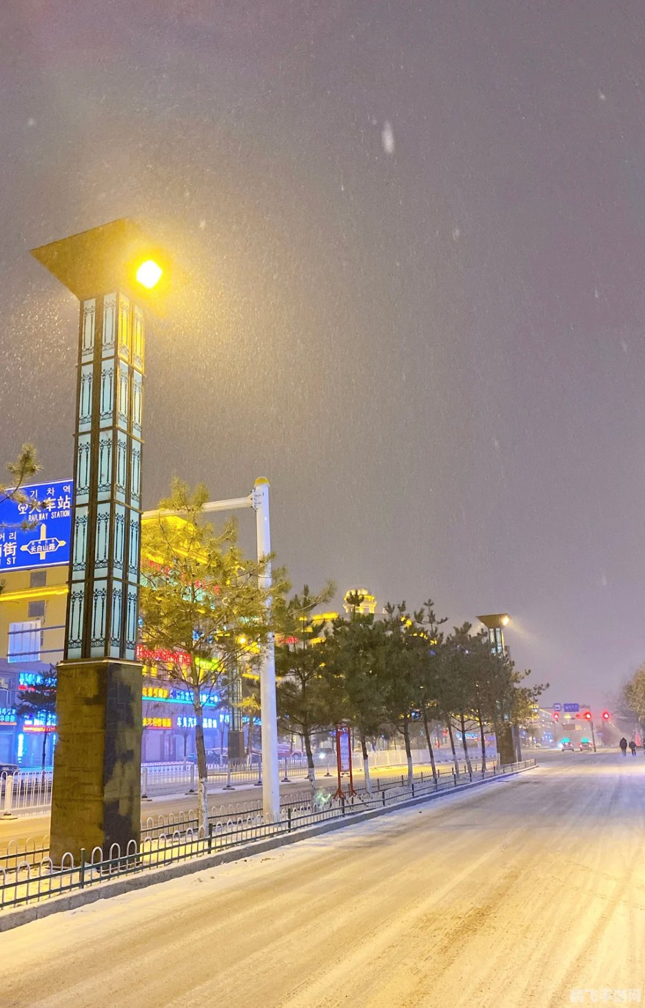 台北雪夜探秘，手游中的保丽龙奇幻之旅