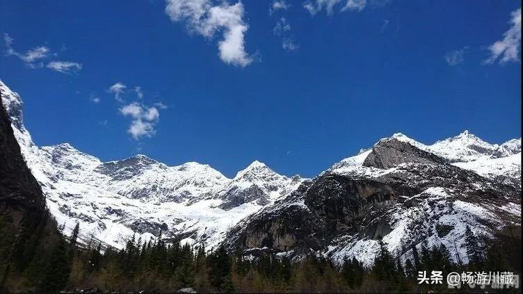 4399新梦幻之城手游攻略，探索秘境，快速升级