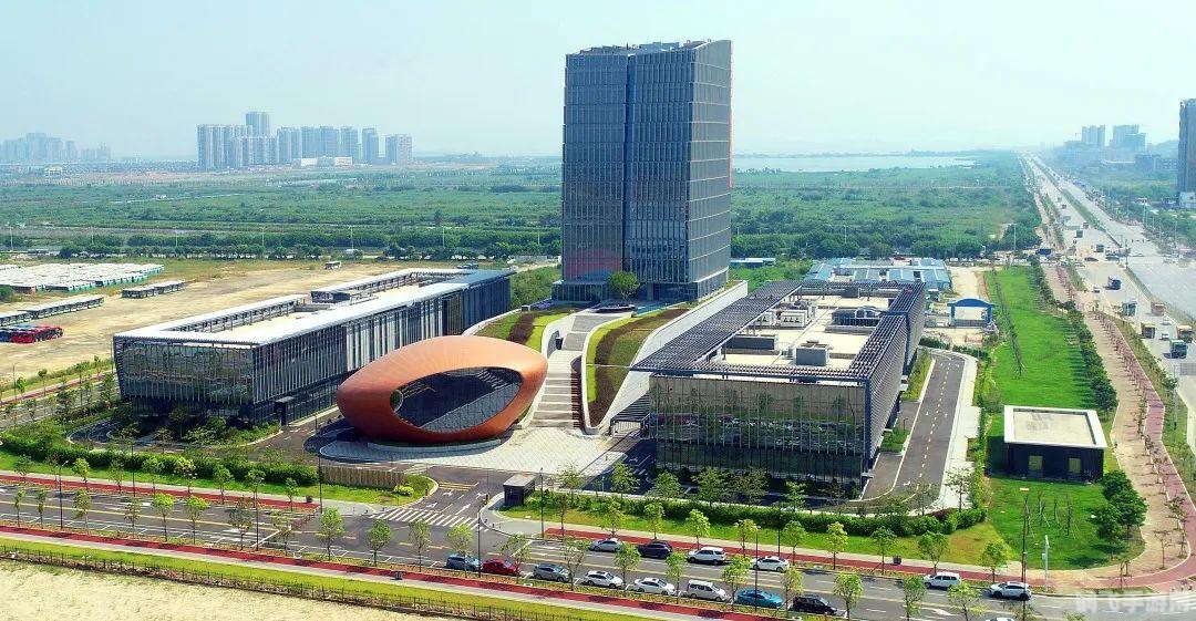 刺客信条3，解决无法定位程序输入点问题，并掌握游戏核心玩法