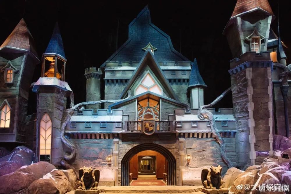 夜的第五章,神秘城堡