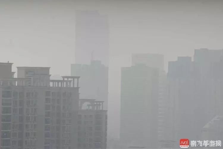 灰霾天楼层越高空气越好吗,灰霾天气下的高层生存法则——手游中的高楼探险攻略