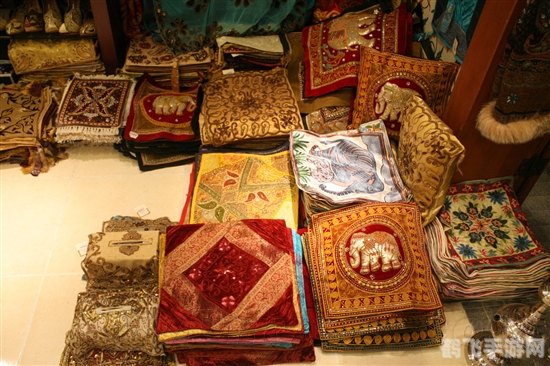 一包神秘的异域物品,神秘异域珍品包