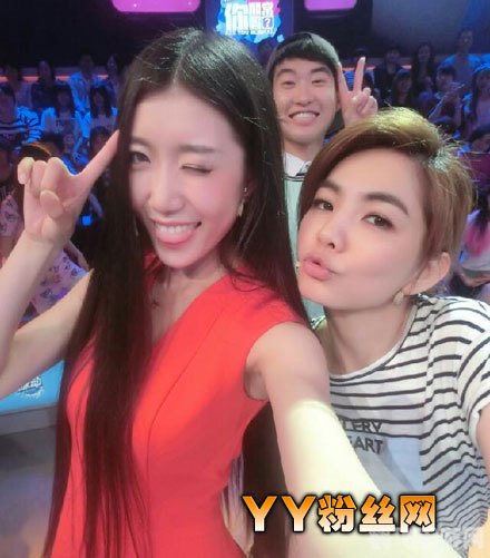 百里挑一卢小彧,角色背景