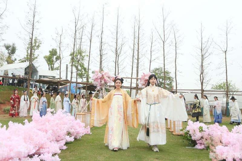 春分前后有一个重要节日是,春分时节的重要节日，花朝节