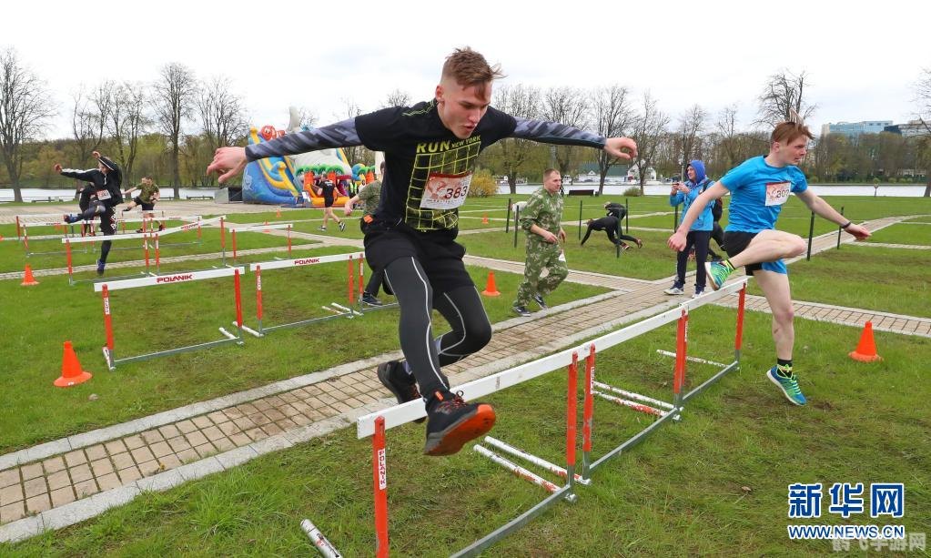 qwop百米赛跑冲刺攻略，跨越终点的非电子冒险