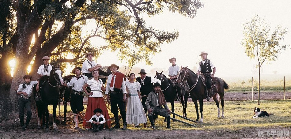 消失的部落,消失的部落背景