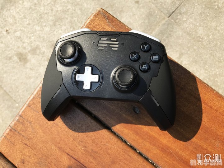 游戏手柄万能驱动,手游神器，游戏手柄万能驱动，提升你的游戏体验