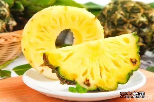 男生多吃菠萝什么梗,男生多吃菠萝背后的梗与真相解析