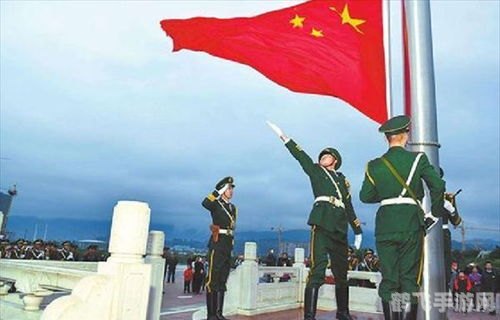 升旗仪式时间是固定的吗,手游国旗飘扬升旗仪式攻略,掌握时间,荣耀升旗