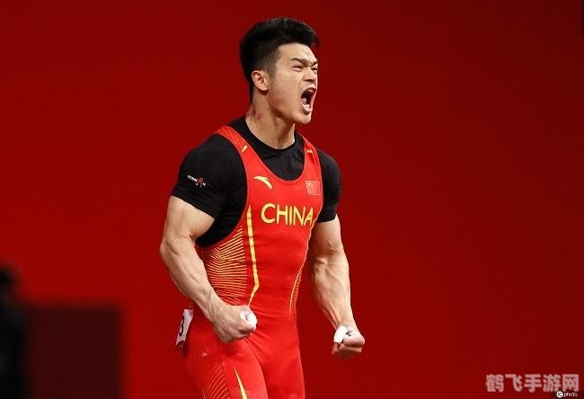 举重冠军之路，力量与怒吼的完美结合