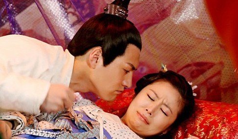 彩虹堂倾世皇妃攻略,成为宫廷之星的秘诀