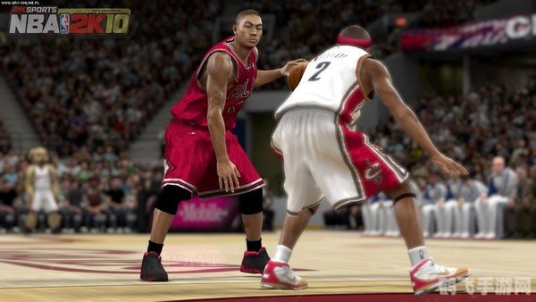 NBA 2K10手游全新名单发布,掌握这些攻略,助你成为球场霸主!