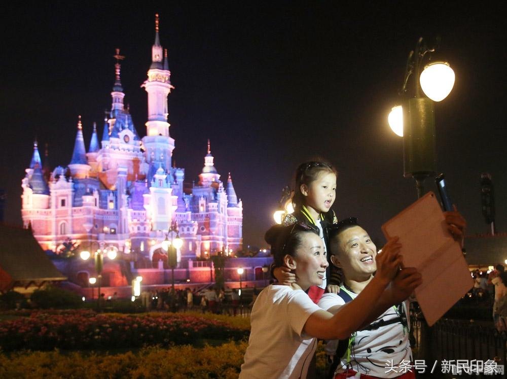 梦幻迪士尼，探秘奇幻乐园的乐趣与挑战