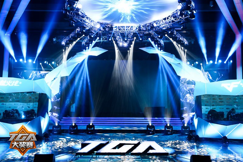 新浪lol,LOL新闻新浪带你探秘英雄联盟最新动态